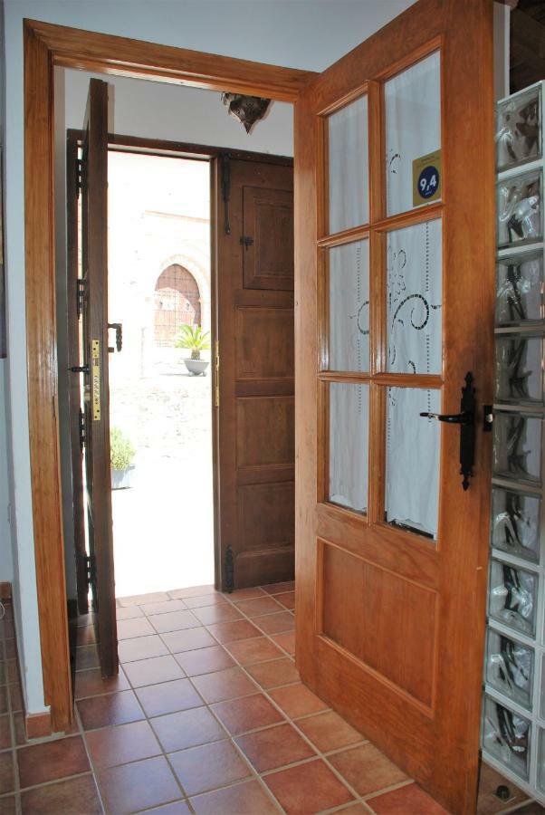 Casa Rural La Torre ألموناستير لا ريال المظهر الخارجي الصورة
